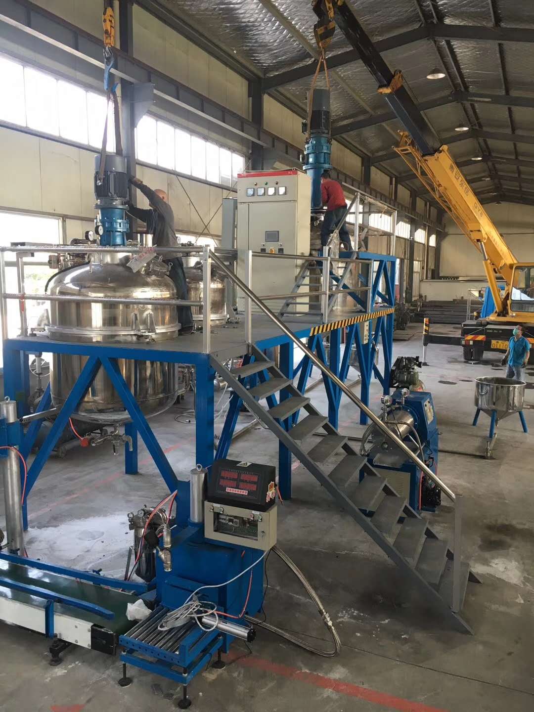 Large latex paint real stone paint platform integrated equipment